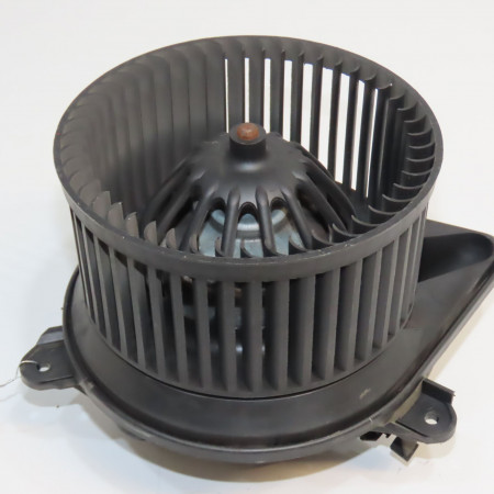 Ventilateur de chauffage occasion RENAULT TRAFIC II Phase 2 08-2006->... 2.0 DCI 115ch 7701050310