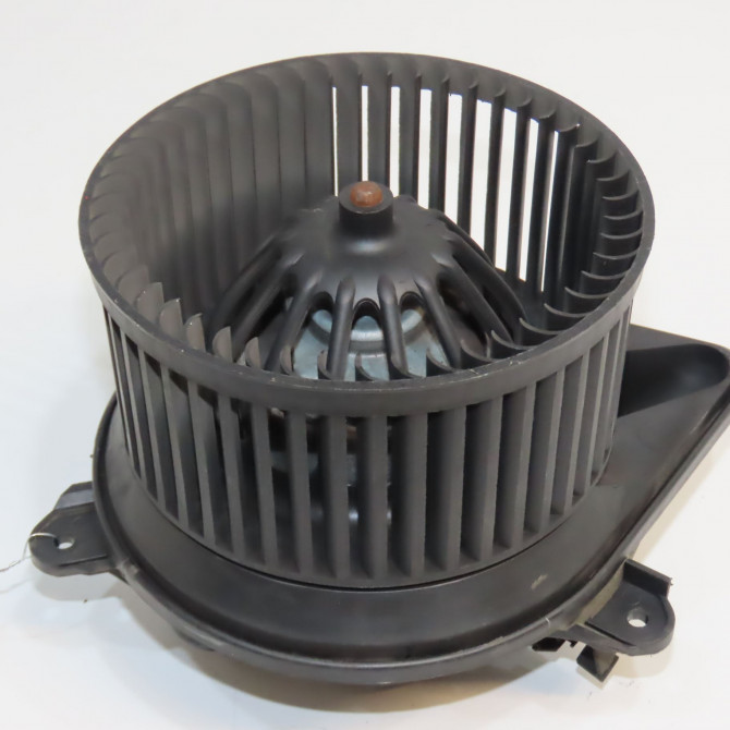 Ventilateur de chauffage occasion RENAULT TRAFIC II Phase 2 08-2006->... 2.0 DCI 115ch 7701050310 1