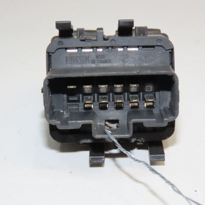 Commande lève-glace porte avant gauche occasion RENAULT TRAFIC II Phase 2 08-2006->... 2.0 DCI 115ch 8200549867 2