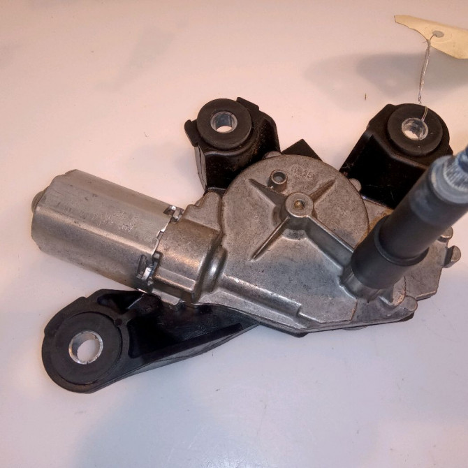 Moteur essuie-glace arrière occasion RENAULT KANGOO II Phase 1 01-2008->03-2013 1.5 DCI 90ch 8200431385 2