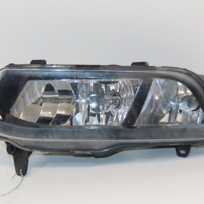 Phare antibrouillard avant gauche occasion VOLKSWAGEN POLO V Phase 2 02-2014->... 1.4 TDI 90ch 6C0941661G 1