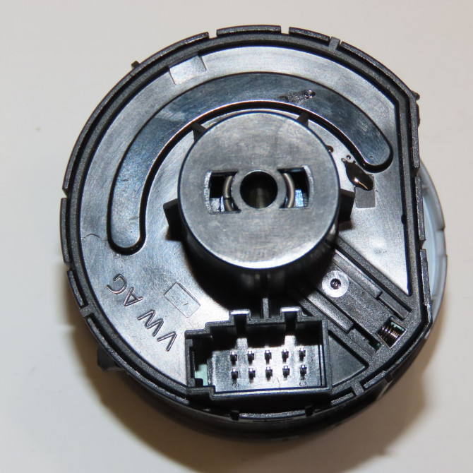 Interrupteur commande de phares occasion VOLKSWAGEN POLO VI 5G0941431AFWZU 2