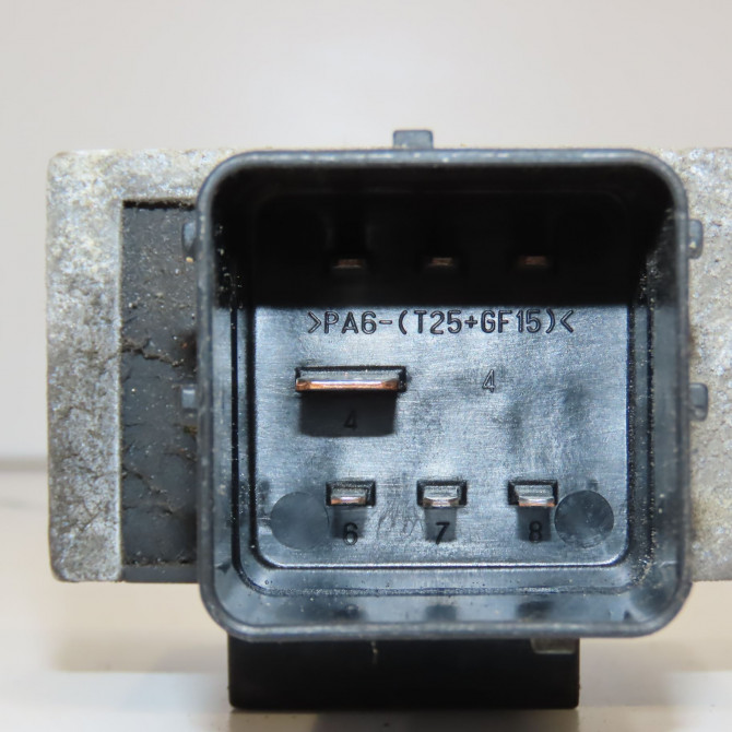 Boitier de préchauffage occasion RENAULT KANGOO II Phase 1 01-2008->03-2013 1.5 DCI 85ch 110679886R 3