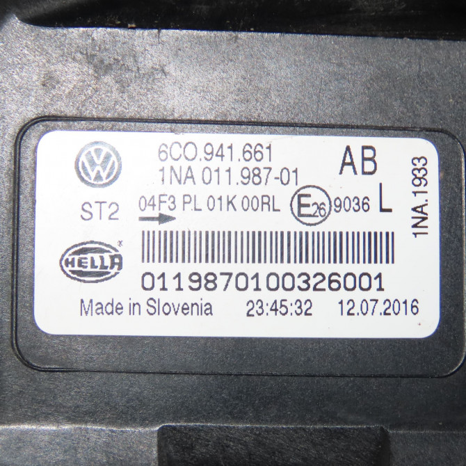 Phare antibrouillard avant gauche occasion VOLKSWAGEN POLO V Phase 2 02-2014->... 1.4 TDI 90ch 6C0941661G 3