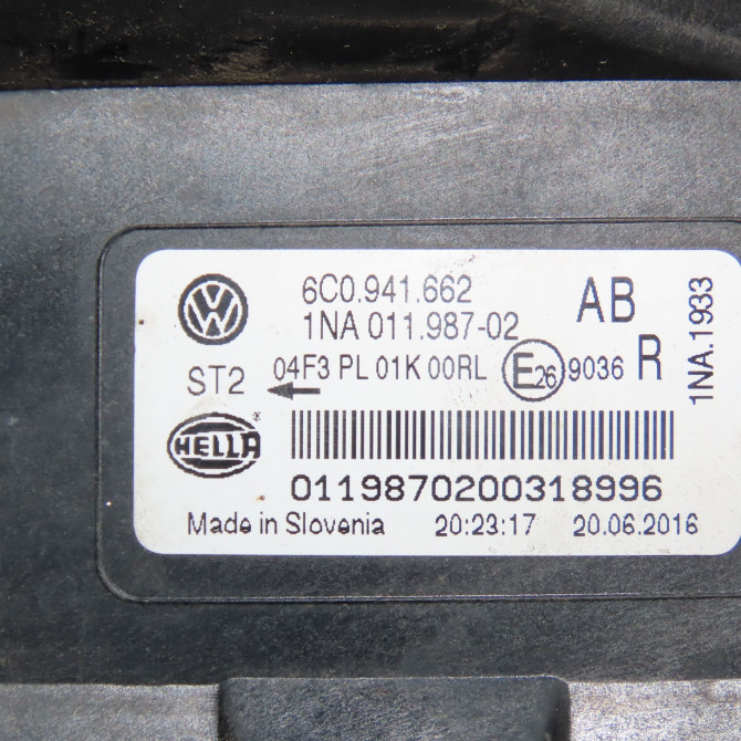 Phare antibrouillard avant droit occasion VOLKSWAGEN POLO V Phase 2 02-2014->... 1.4 TDI 90ch 6C0941662G 3