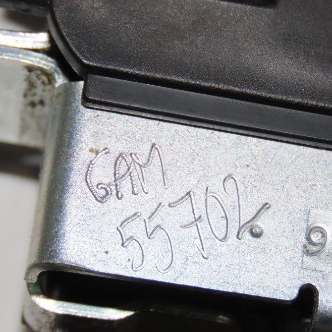 Serrure hayon occasion VOLKSWAGEN POLO V Phase 2 02-2014->... 1.4 TDI 90ch 6R0827505G9B9 4