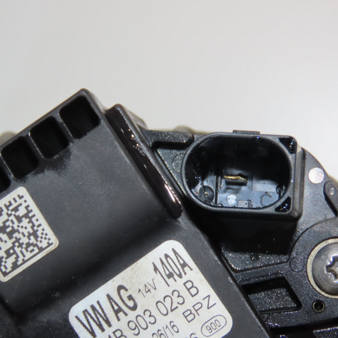 Alternateur occasion VOLKSWAGEN POLO V Phase 2 02-2014->... 1.4 TDI 90ch 4B903024 5