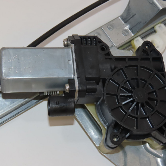 Mecanisme+moteur leve-glace avg occasion RENAULT KANGOO II Phase 2 01-2013->... ELEC 807211404R 3