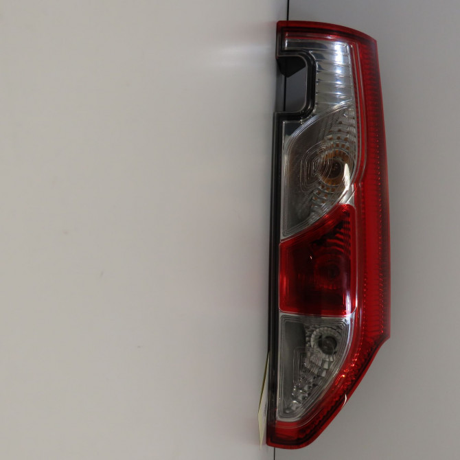Feu arrière droit occasion RENAULT KANGOO II 265506747R 1