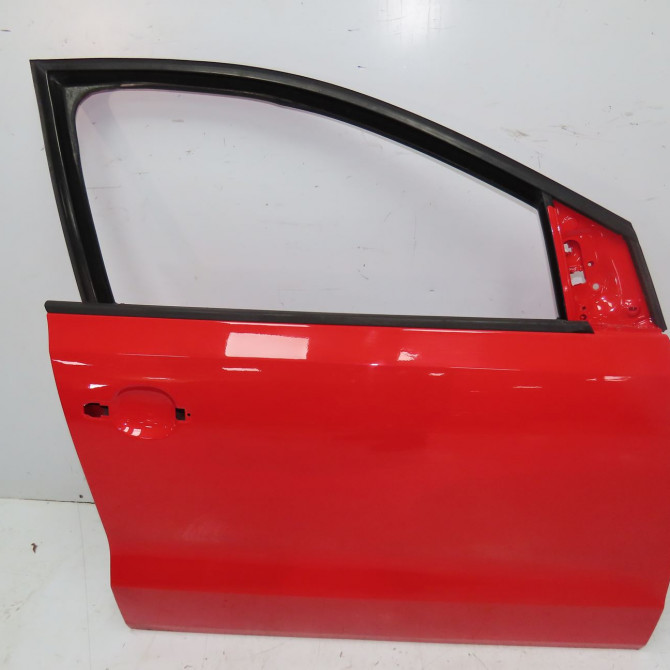Porte avant droite occasion VOLKSWAGEN POLO V Phase 2 02-2014->... 1.2i 90ch 6R4831056J 1