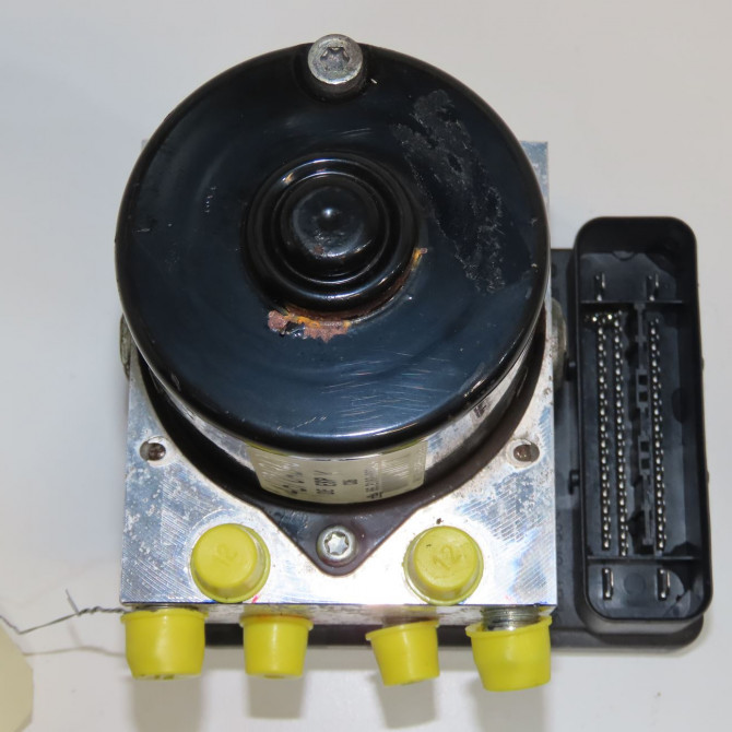 Unité hydraulique ABS occasion CITROEN C-CROSSER Phase 1 04-1995->04-1999 2.2 HDI 160ch 4541JN 3