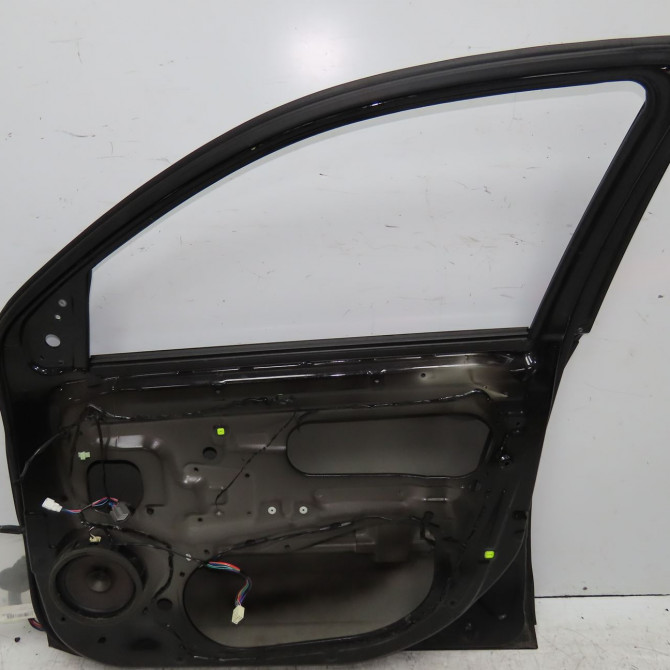 Porte avant droite occasion CITROEN C-CROSSER Phase 1 04-1995->04-1999 2.2 HDI 160ch 9004EG 2