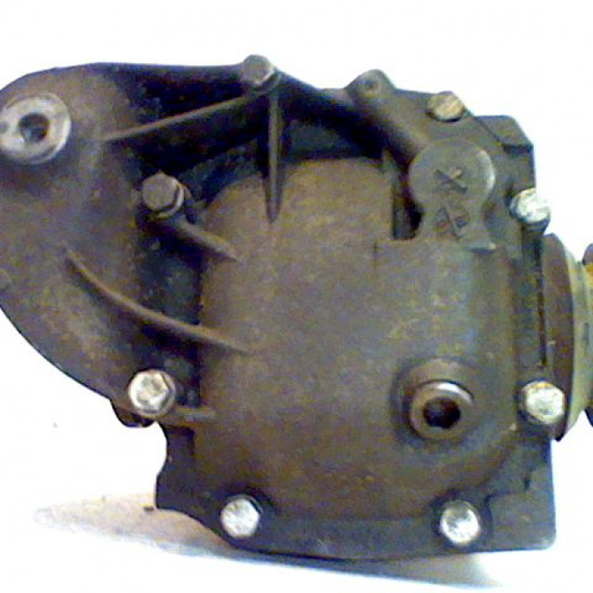 Pont arriere occasion B.M.W. SERIE 1 I Phase 1 05-2004->12-2006 33107566218 2