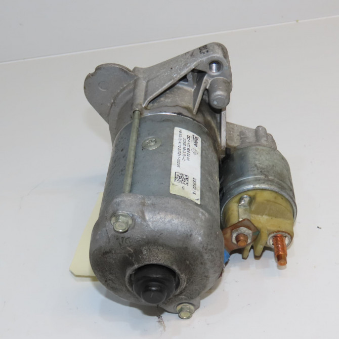 Démarreur occasion RENAULT MASTER III 233003581R 3