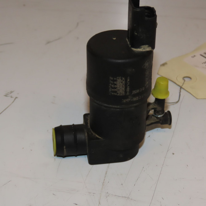 Pompe lave-glace avant occasion RENAULT MASTER III Phase 2 06-2014->... 2.3 DCI 145ch 286205987R 1