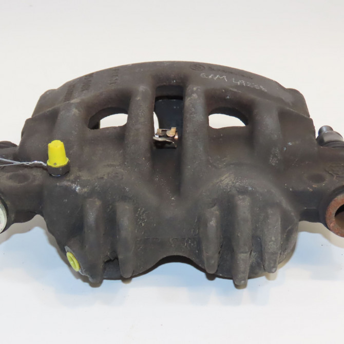 Etrier de frein avant gauche occasion RENAULT MASTER III Phase 1 04-2010->... 410119220R 3