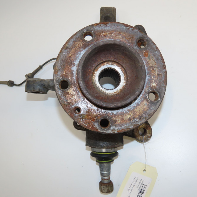 Moyeu avd occasion RENAULT MASTER III Phase 1 04-2010->... 2.3 DCI 125ch 402029333R 1