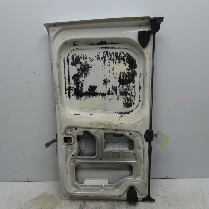 Porte battante arrière droite occasion RENAULT TRAFIC II Phase 2 08-2006->... 2.0 DCI 115ch 7751472224 2