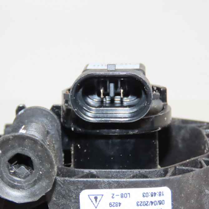 Phare antibrouillard avant droit occasion MASTER III 261500097R 3