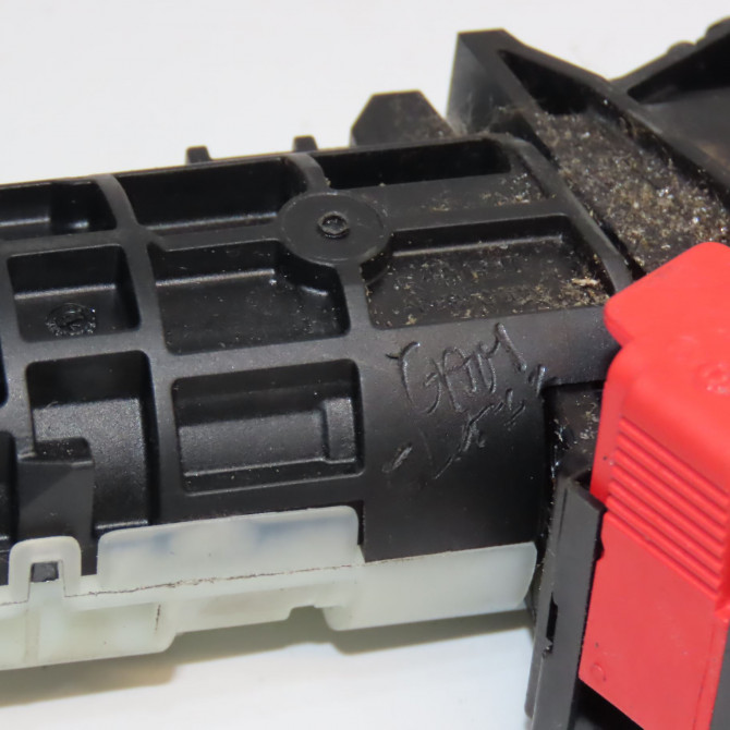 Antivol de direction occasion RENAULT MASTER III 487001394R 3