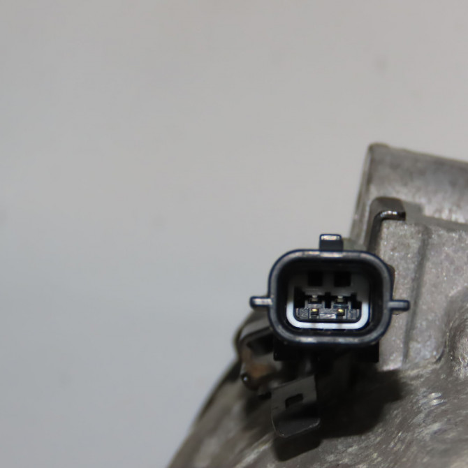 Compresseur air conditionne occasion RENAULT MASTER III 8200848916 6