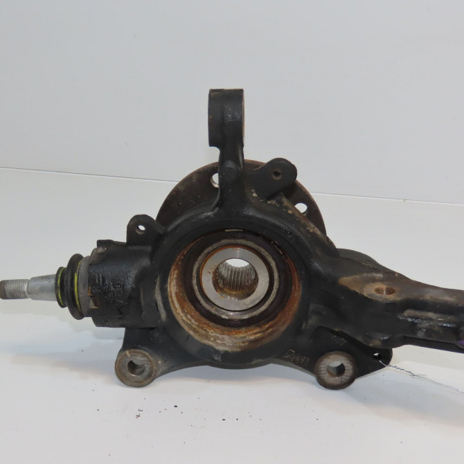 Moyeu avg occasion RENAULT MASTER III 402029333R 2