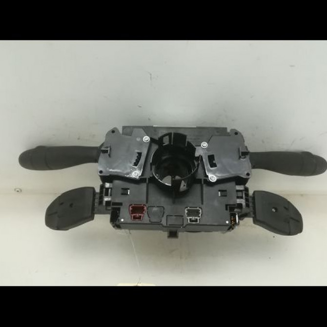 Bloc commodos occasion PEUGEOT 207 Phase 1 04-2006->06-2013 1.4 HDI 6242YW 2