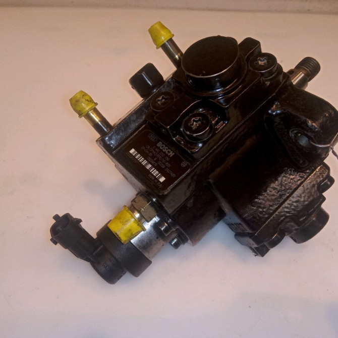 Pompe hp occasion OPEL ZAFIRA II Phase 2 01-2008->12-2014 1.9 CDTI 100ch 93190244 2