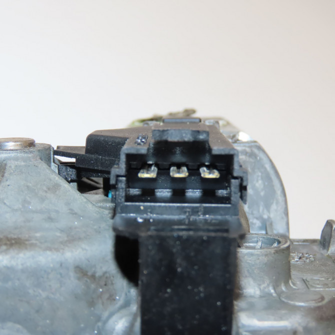 Moteur essuie-glace arrière occasion OPEL ZAFIRA II Phase 2 01-2008->12-2014 1.9 CDTI 120ch 13145548 3