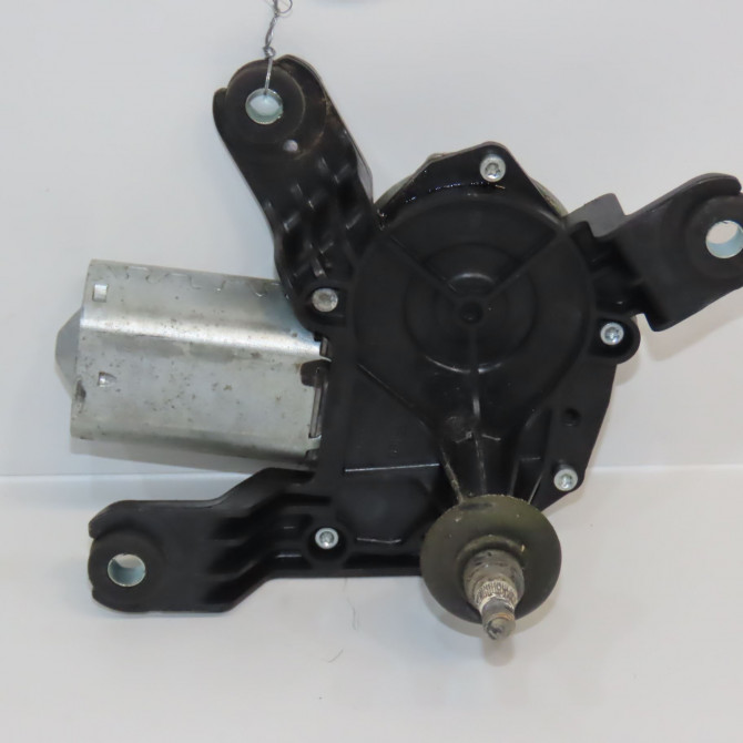 Moteur essuie-glace arrière occasion OPEL ZAFIRA II Phase 1 07-2005->12-2007 1.9 CDTI 120ch 13145548 1