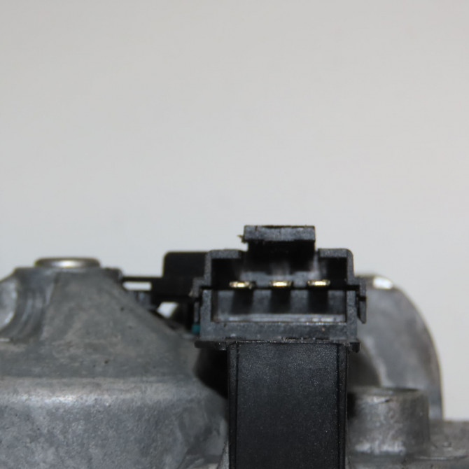 Moteur essuie-glace arrière occasion OPEL ZAFIRA II Phase 1 07-2005->12-2007 1.9 CDTI 120ch 13145548 3