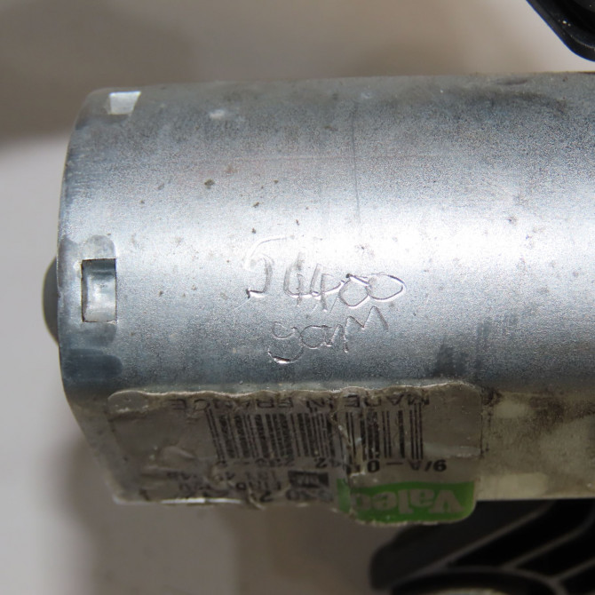 Moteur essuie-glace arrière occasion OPEL ZAFIRA II Phase 1 07-2005->12-2007 1.9 CDTI 120ch 13145548 5