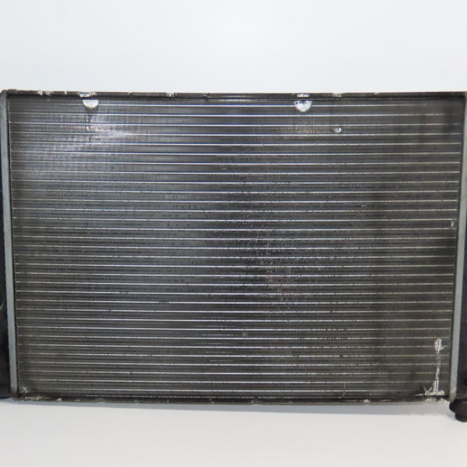 Radiateur occasion DACIA LOGAN I Phase 1 04-1995->04-1999 1.6i 105ch 8200189288 1