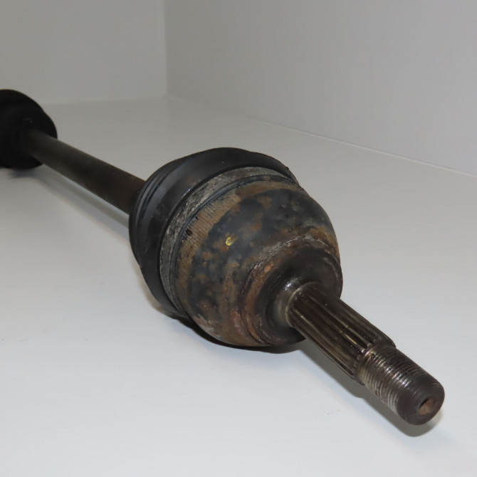 Transmission avant droite occasion RENAULT 19 Phase 2 04-1992->04-1997 1.9 D 7701349972 2