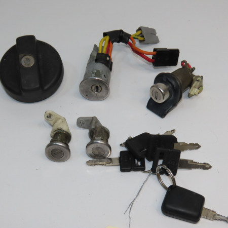 Kit serrures + antivol occasion RENAULT 19 Phase 2 04-1992->04-1997 1.9 D