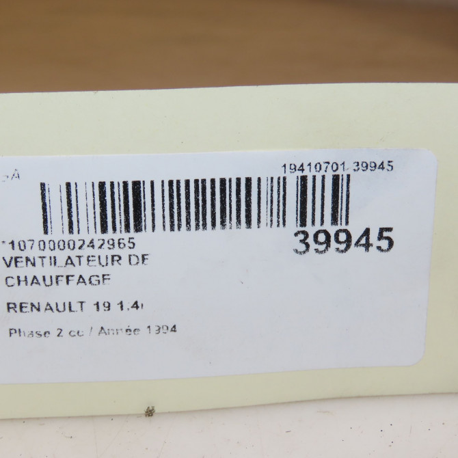 Ventilateur de chauffage occasion RENAULT 19 Phase 2 04-1992->04-1997 1.4i 7701040540 3