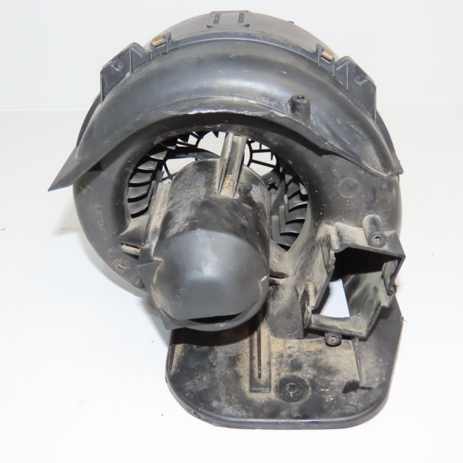 Ventilateur de chauffage occasion RENAULT 19 Phase 2 04-1992->04-1997 1.9 D 7701040540 5