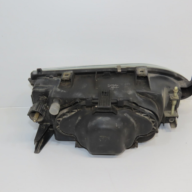 Phare gauche occasion RENAULT 19 Phase 2 04-1992->04-1997 1.9 D 7701036027 2