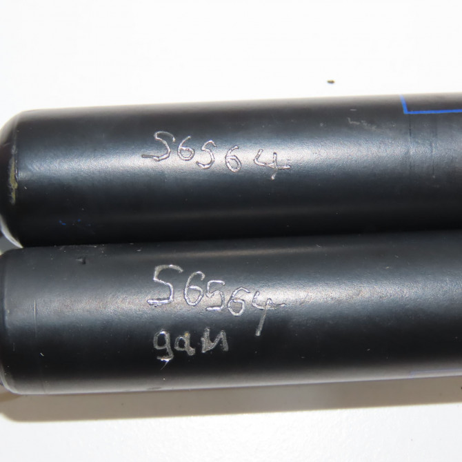 Verin droit hayon occasion RENAULT 19 Phase 2 04-1992->04-1997 1.9 D 7700799027 4