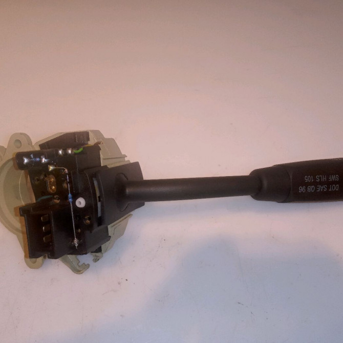 Commande clignotant occasion MERCEDES CLASSE C II Phase 1 05-2000->03-2004 20354506049116 2