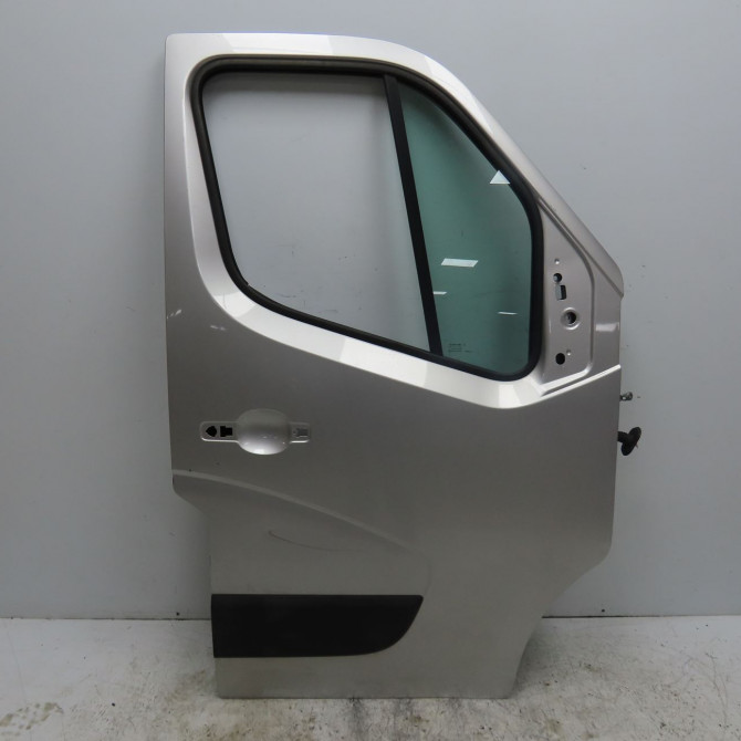Porte avant droite occasion RENAULT MASTER III 801009976R 1