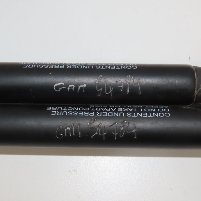 Verin droit hayon occasion PEUGEOT 407 Phase 1 04-1995->04-1999 2.0 HDI 136ch 8731J6 4