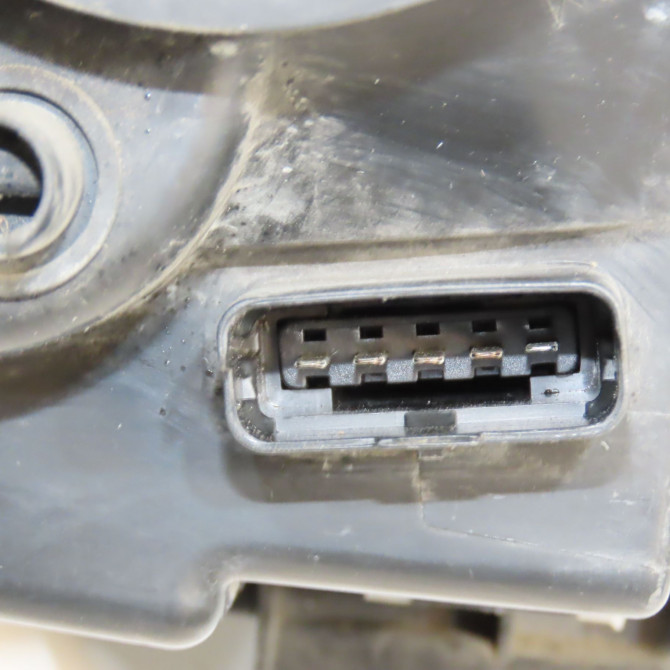 Phare gauche occasion RENAULT CLIO II Phase 2 06-2001->07-2006 1.5 DCI 65ch 7701057654 3