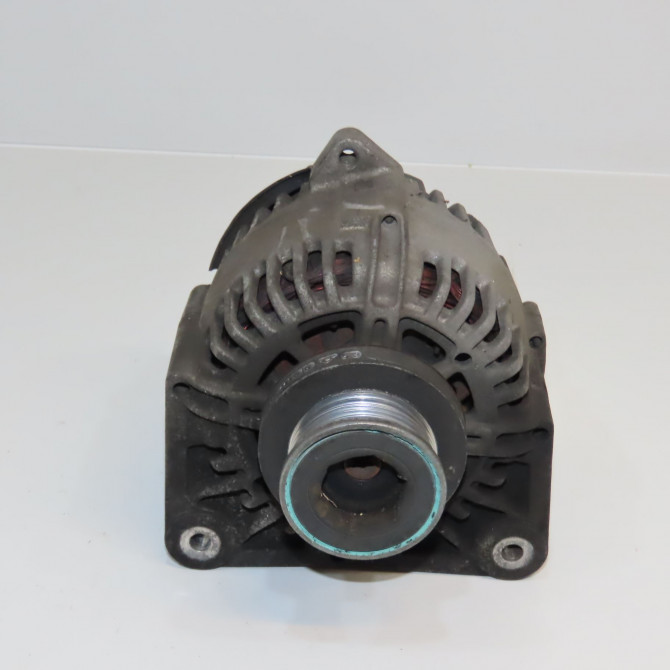 Alternateur occasion RENAULT CLIO II Phase 2 06-2001->07-2006 1.5 DCI 65ch 8200537415 2