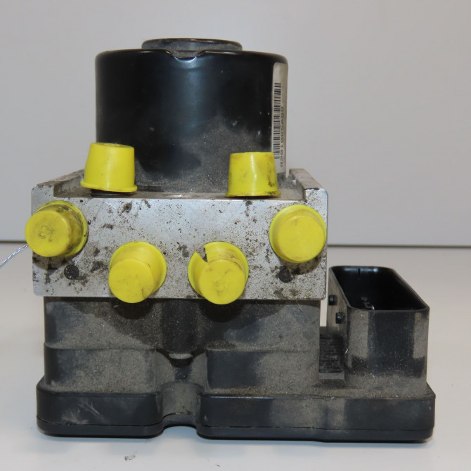 Unité hydraulique ABS occasion RENAULT TWINGO II Phase 1 06-2007->11-2011 1.2i 16v 75ch 8201044236 2