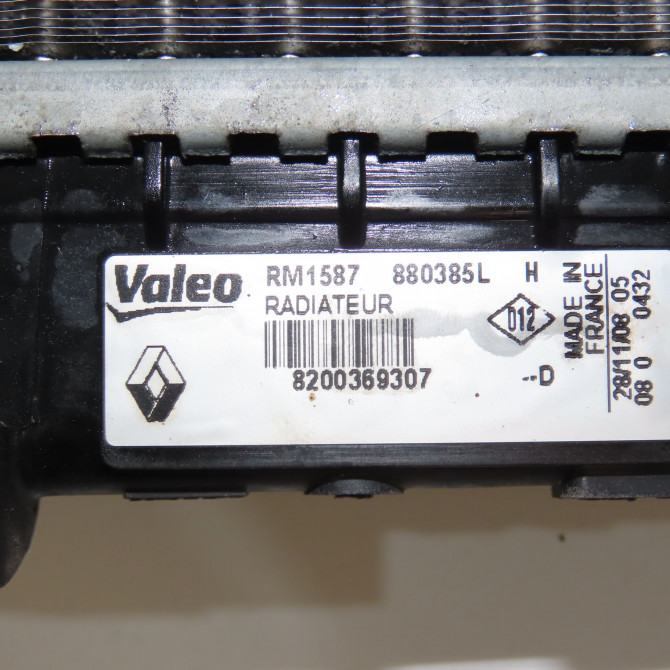 Radiateur occasion RENAULT TWINGO II Phase 1 06-2007->11-2011 1.2i 16v 75ch 8200369307 3