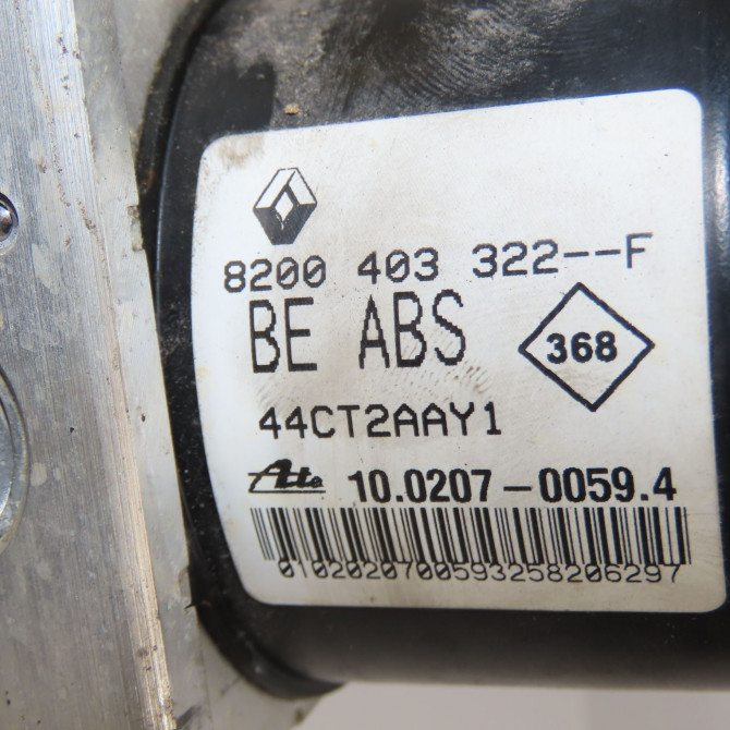 Unité hydraulique ABS occasion RENAULT TWINGO II Phase 1 06-2007->11-2011 1.2i 16v 75ch 8201044236 6