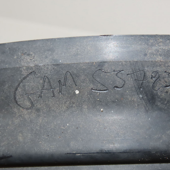 Ventilateur de refroidissement occasion RENAULT TWINGO II Phase 1 06-2007->11-2011 1.2i 16v 75ch 7701068309 5