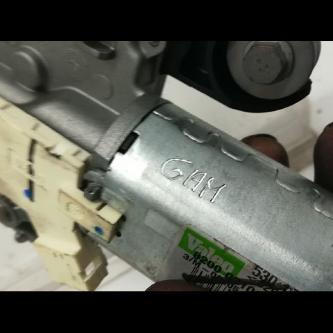 Moteur essuie-glace arrière occasion RENAULT ESPACE IV Phase 1 09-2002->03-2006 2.2 DCI 8200031083 3