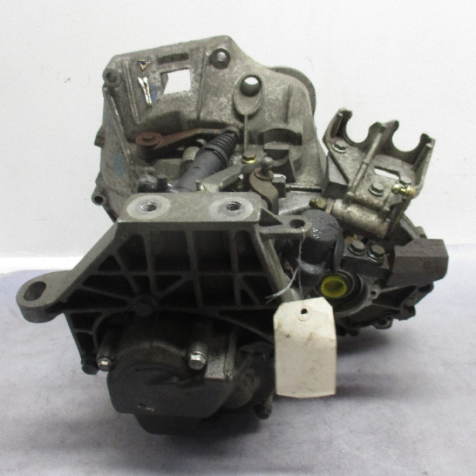 Boîte à vitesse mecanique occasion FIAT PUNTO III Phase 1 01-2012->... 71773204 3